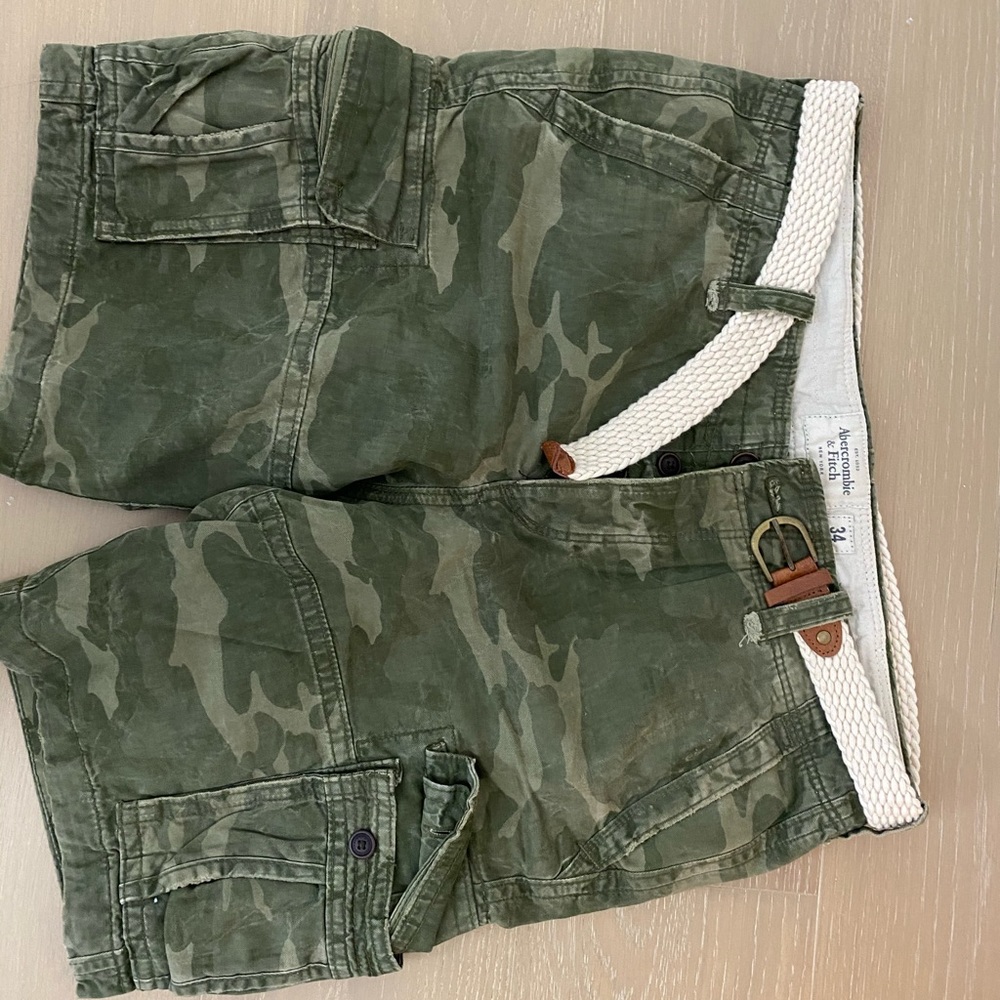 Men’s Abercrombie Fitch shorts